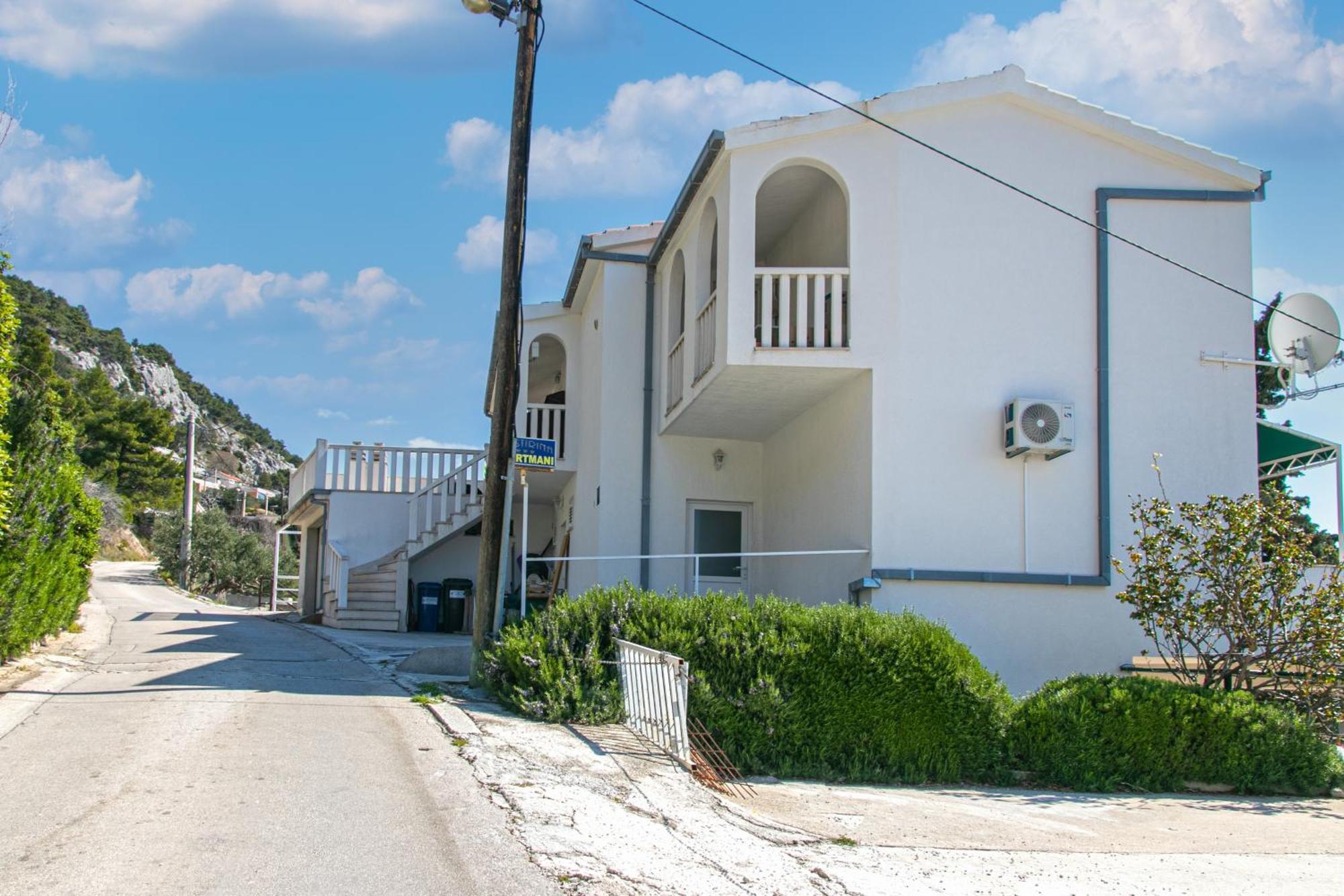 Apartments With A Parking Space Pisak, Omis - 5975 外观 照片