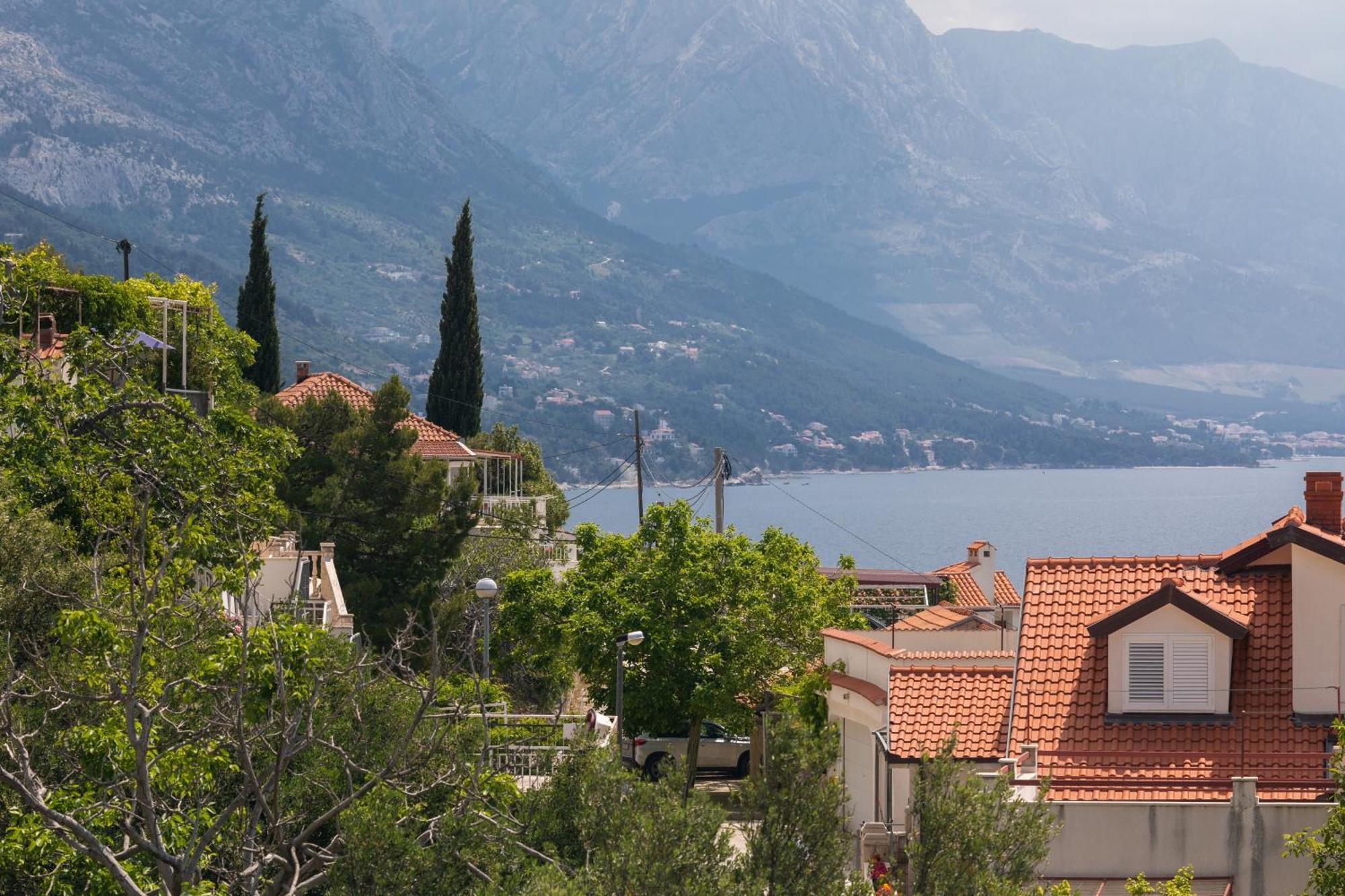 Apartments With A Parking Space Pisak, Omis - 5975 外观 照片