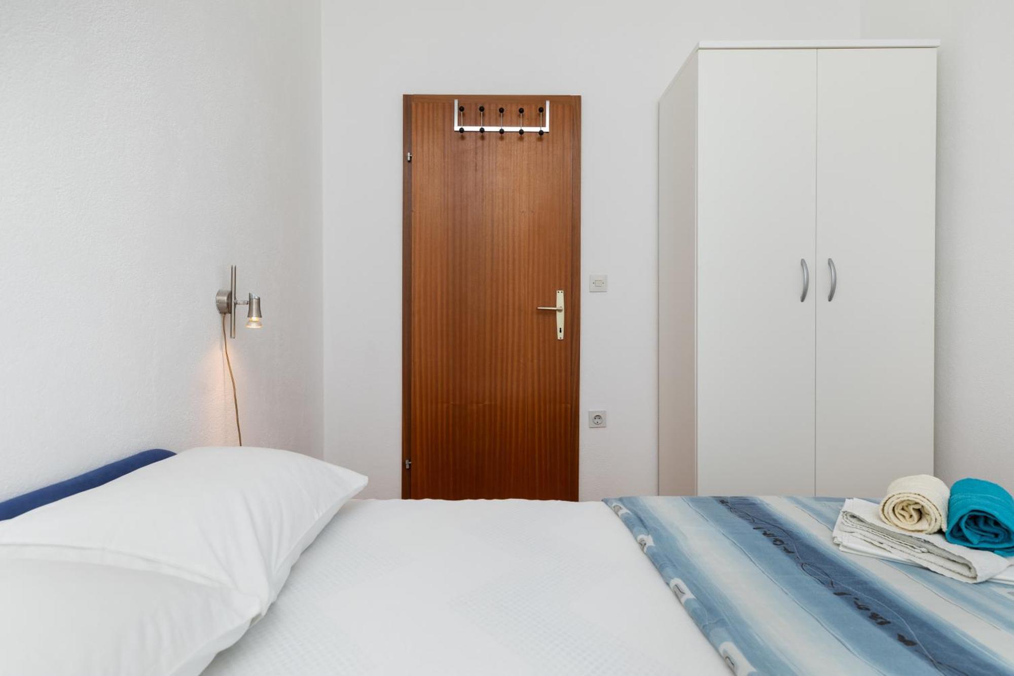 Apartments With A Parking Space Pisak, Omis - 5975 客房 照片